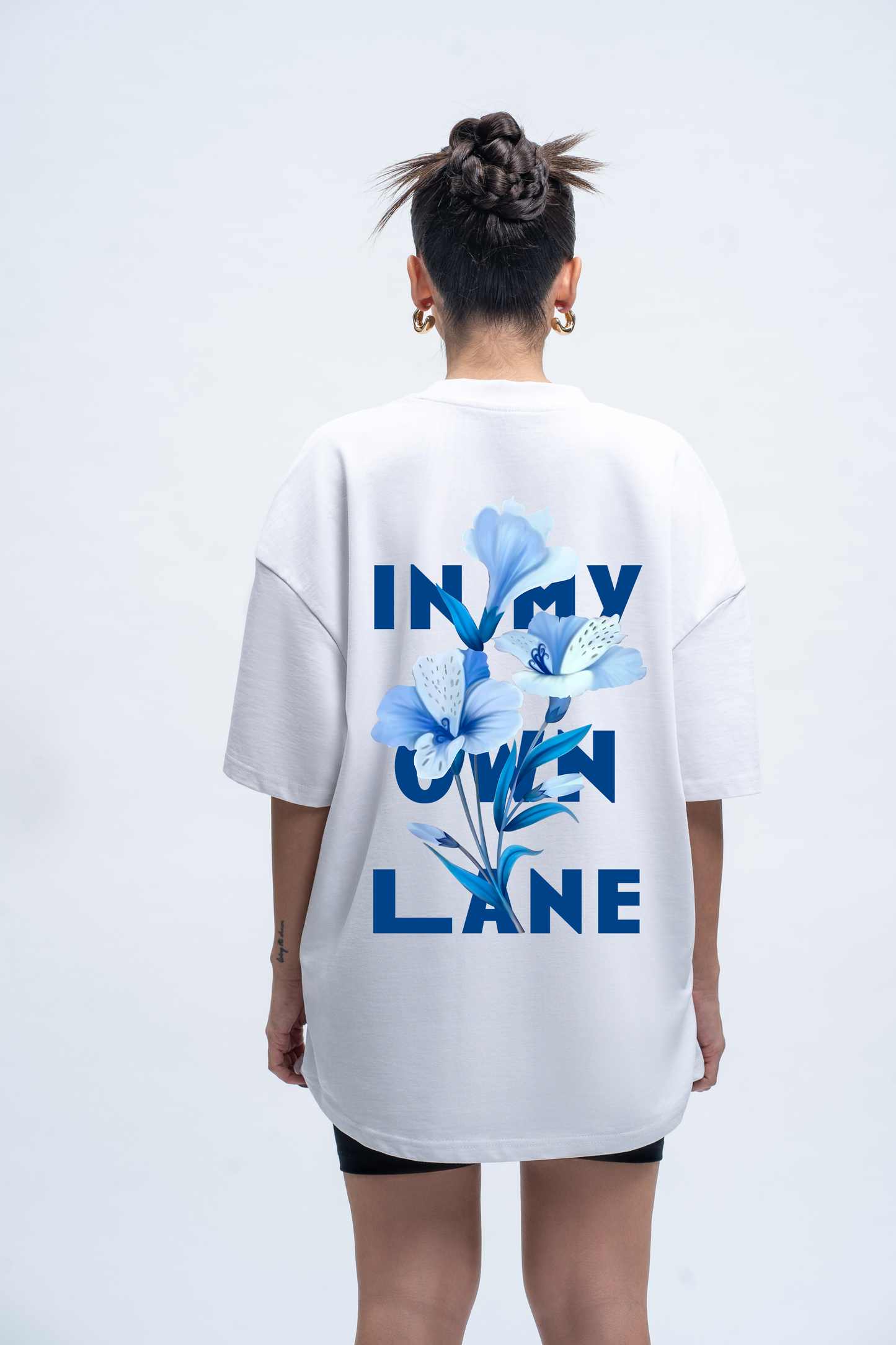 Oversized T-Shirt in my own lane Sahar Fashion