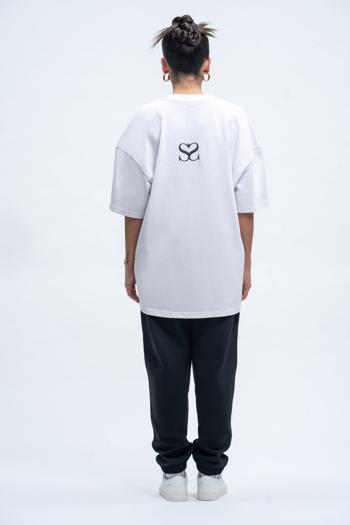 Sahar Fashion Oversized T-Shirt